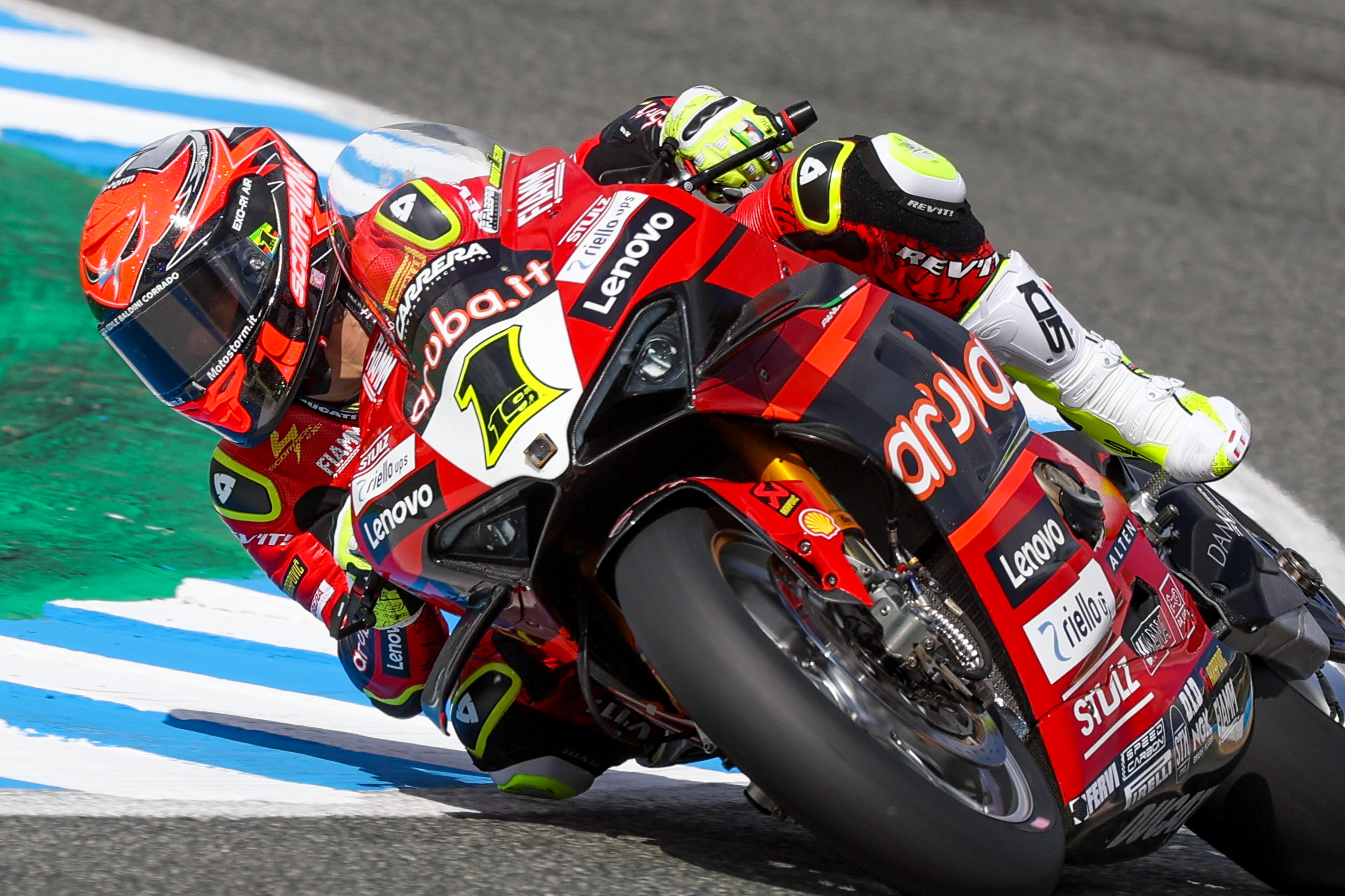 Álvaro Bautista durante la sesión del viernes en el Circuito de Jerez