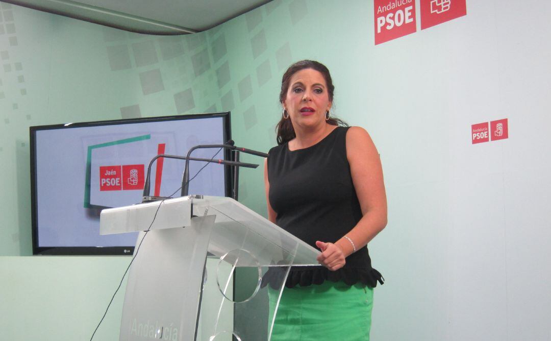 La cabeza de lista del PSOE por Jaén, Ángeles Férriz.