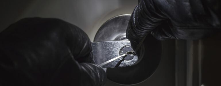 Recreación de un forzado de cerradura