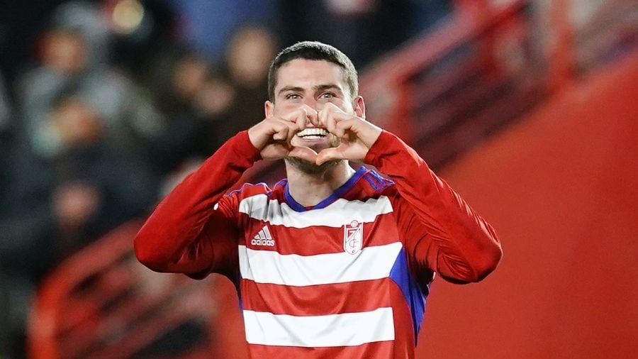 Sergio Ruiz, celebrando su gol al Málaga