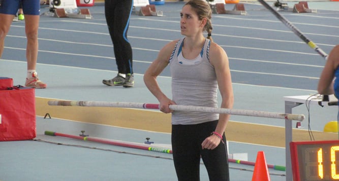 La saltadora donostiarra en uno de sus intentos en Sabadell