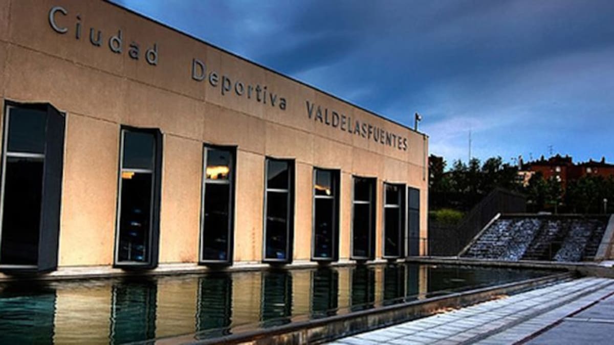 El Polideportivo José Caballero y la Ciudad Deportiva Valdelasfuentes cierran algunas de sus instalaciones durante el verano