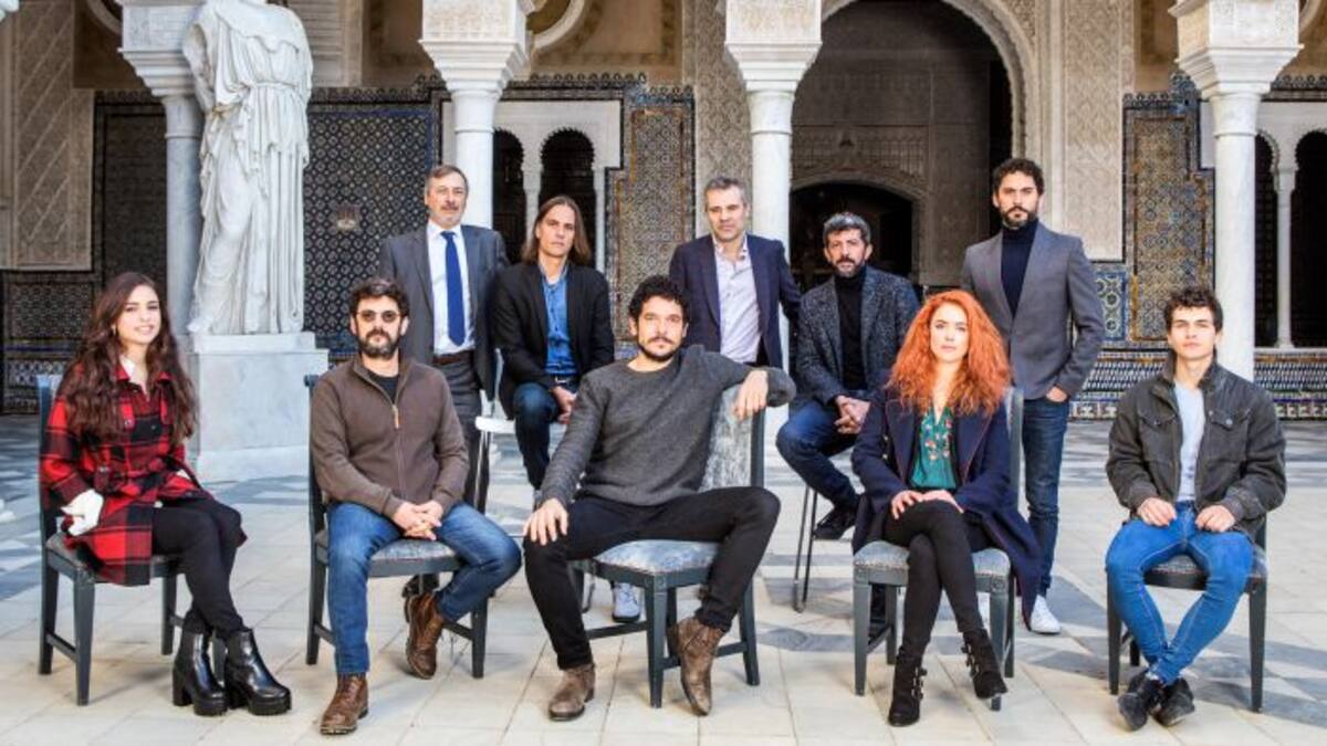 Alberto Rodríguez se pasa a la televisión con 'La Peste'