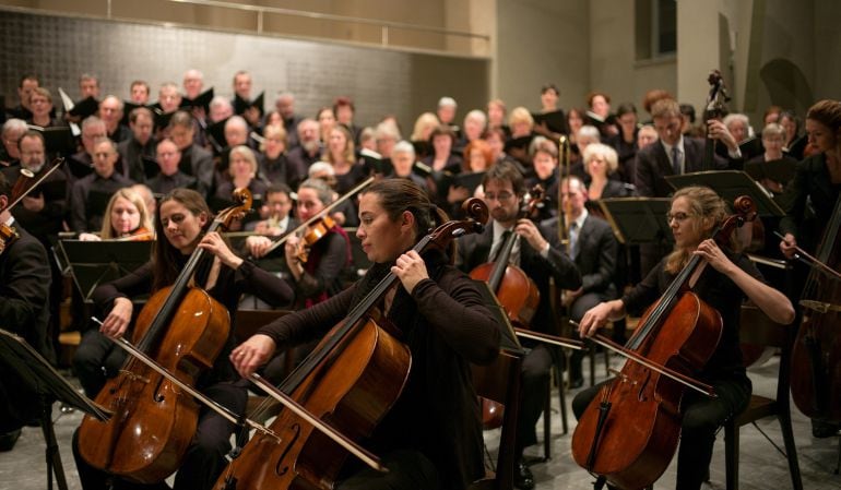 Música y voz se unirán con un fin solidario