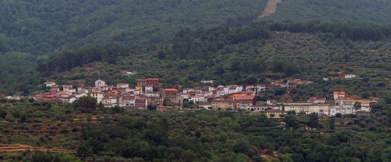 Santa Cruz del Valle, a 70 kilómetros de Ávila.