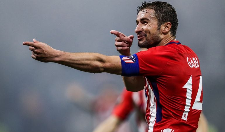 Gabi celebra el triunfo del Atlético en la última Europa League.