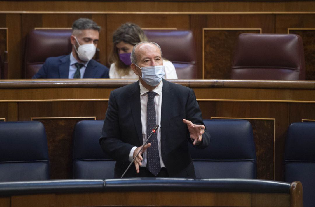 El ministro de Justicia, Juan Carlos Campo Moreno, interviene en una sesión plenaria en el Congreso de los Diputados, a 20 de mayo de 2021