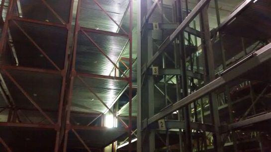 Detall de la ferralla acumulada.