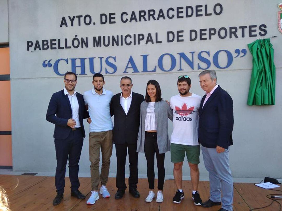 El pabellon de deportes llevará su nombre