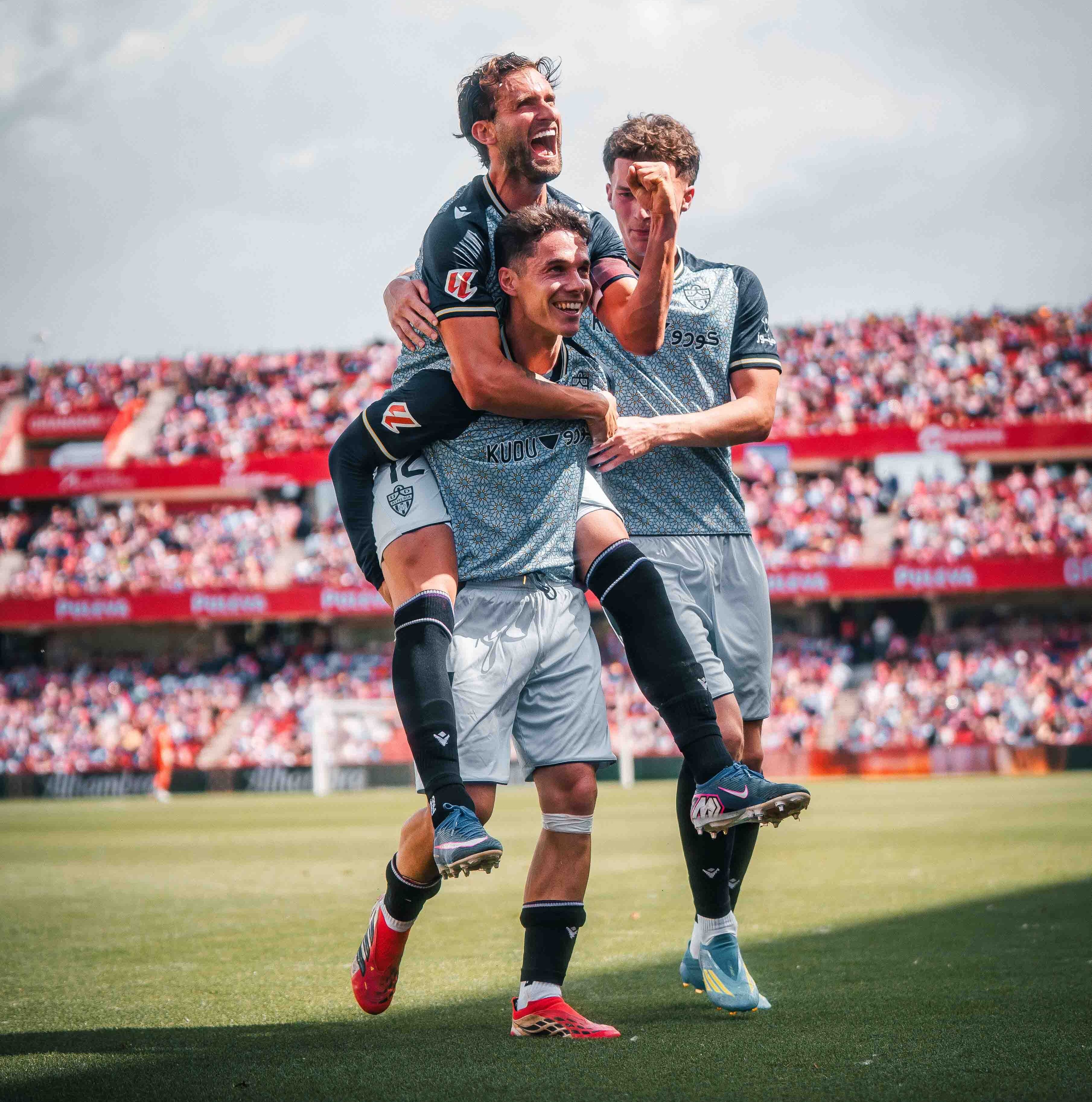 El Almería no se cansa de marcar goles esta temporada.