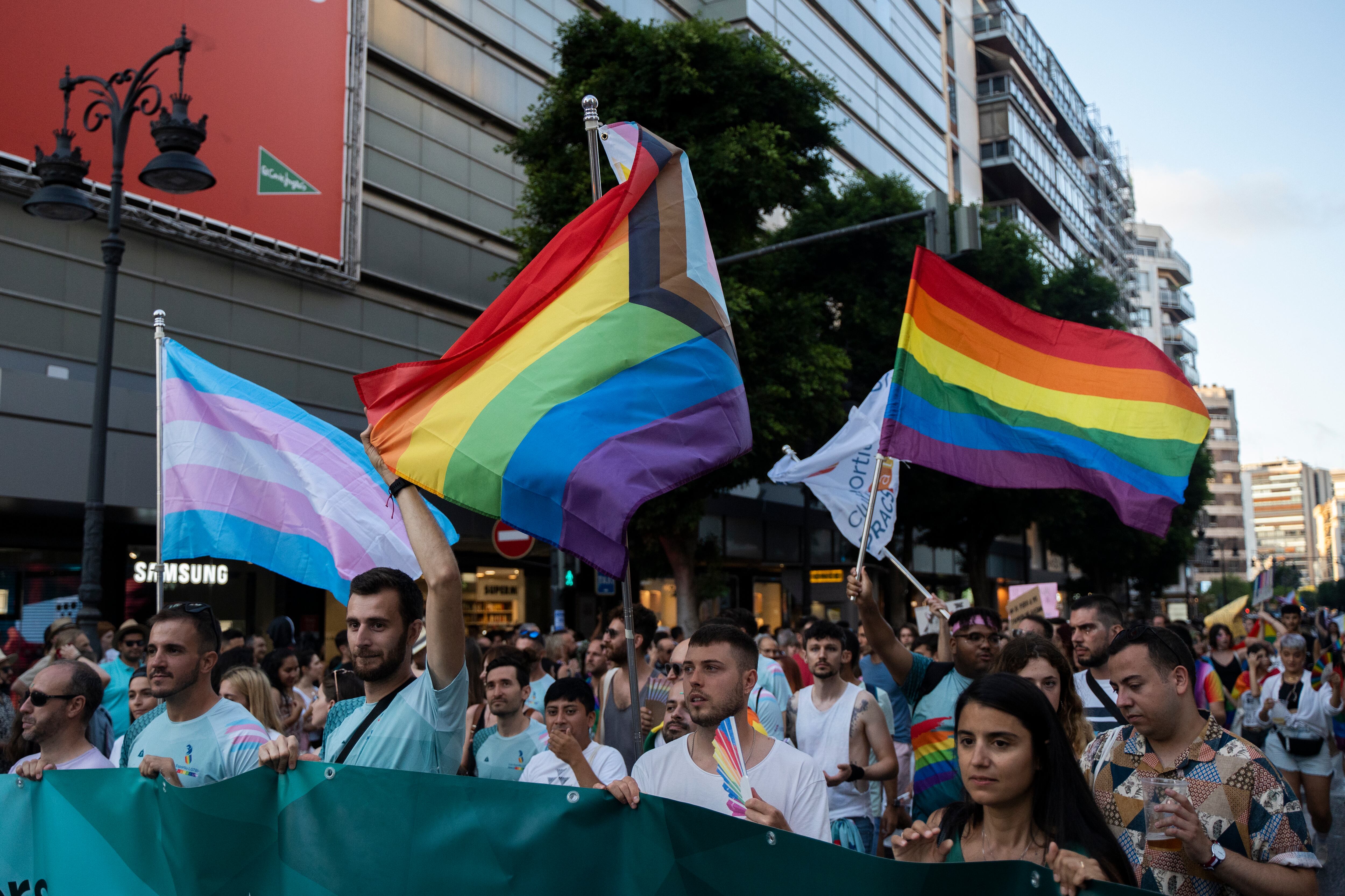 Manifestación del Orgullo LGTB en València del año 2022.