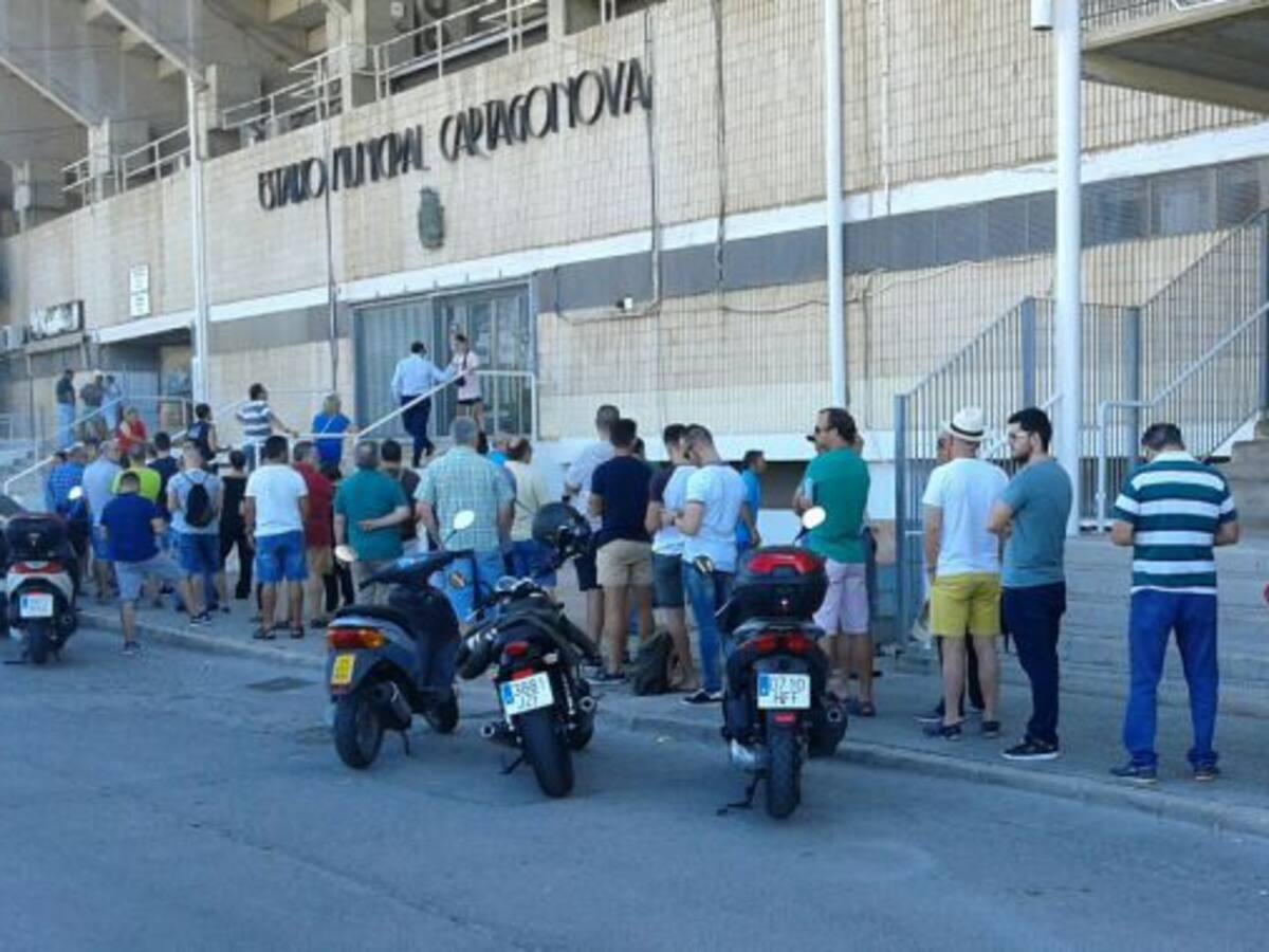 El Efesé apuesta por llenar el Cartagonova