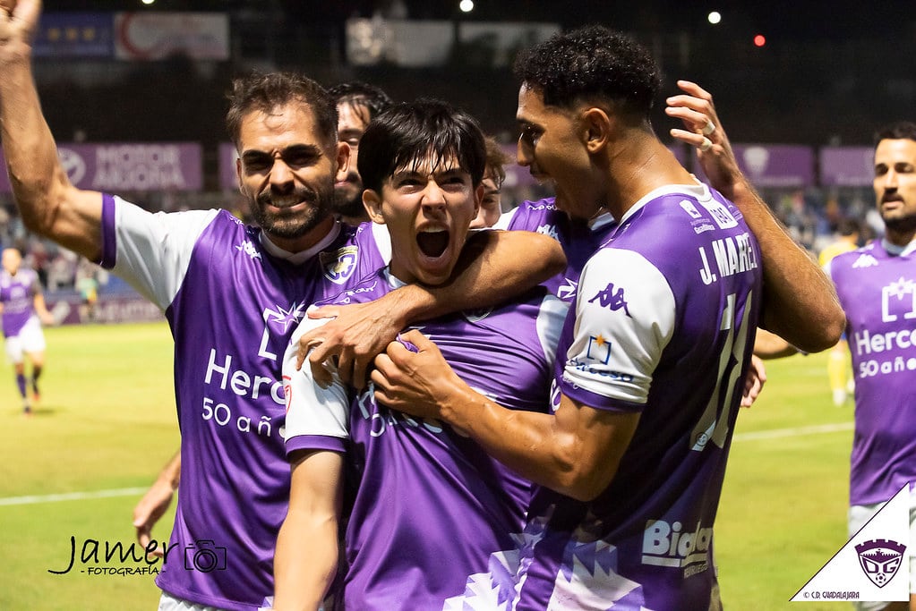 Guadalajara 2 Talavera 0 Manu Márquez celebra el 2-0 definitivo FOTO: José Andrés Merino