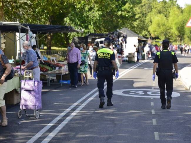 Día de reapertura en el Mercadillo de los Lunes