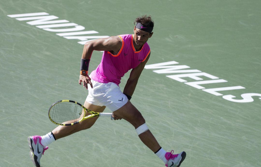 Nadal, durante el duelo con Khachanov con un vendaje en su maltrecha rodilla