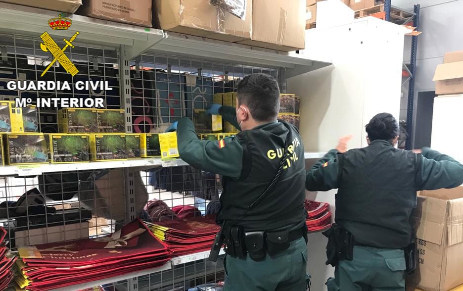 La Guardia Civil retira del mercado unos 1.500 juguetes en la provincia de Pontevedra por no reunir condiciones de seguridad