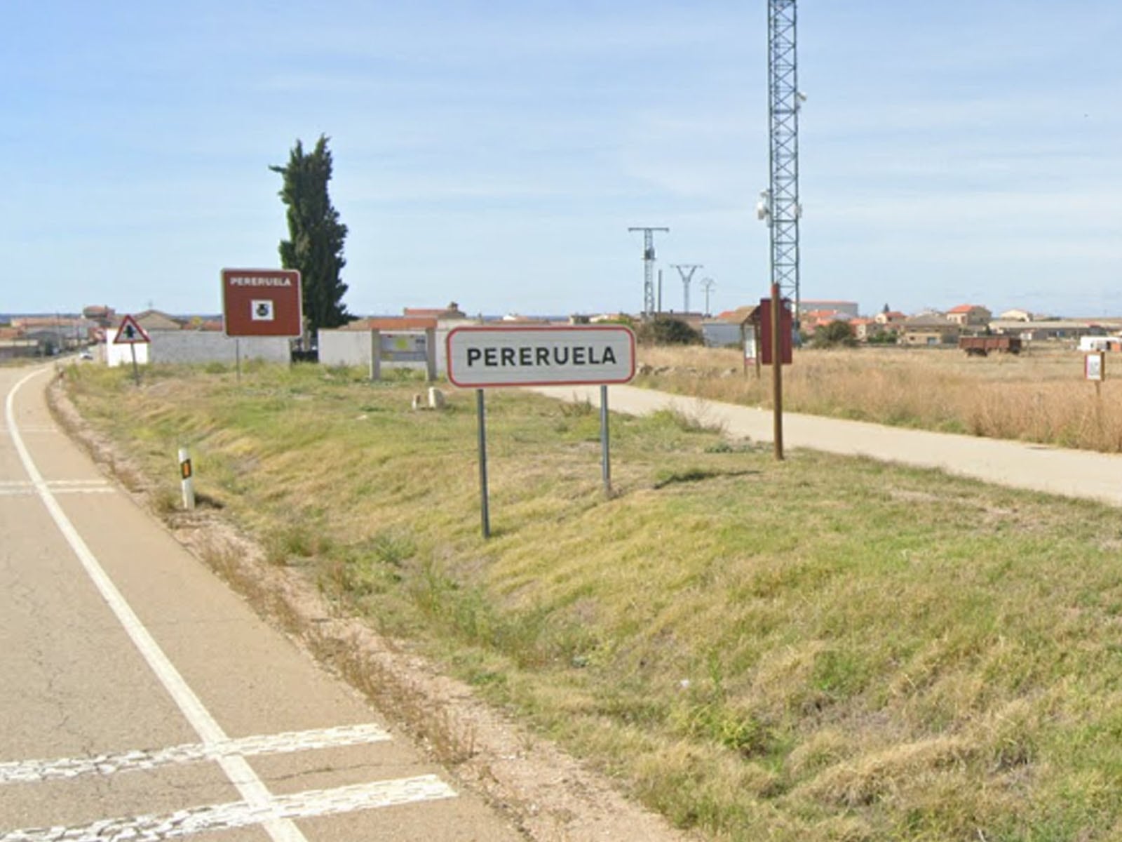Señal de poblado de Pereruela