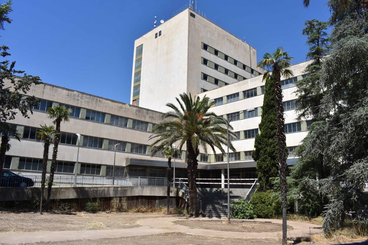 El antiguo hospital del Carmen acoge el edificio que congregará todas las delegaciones de la Junta