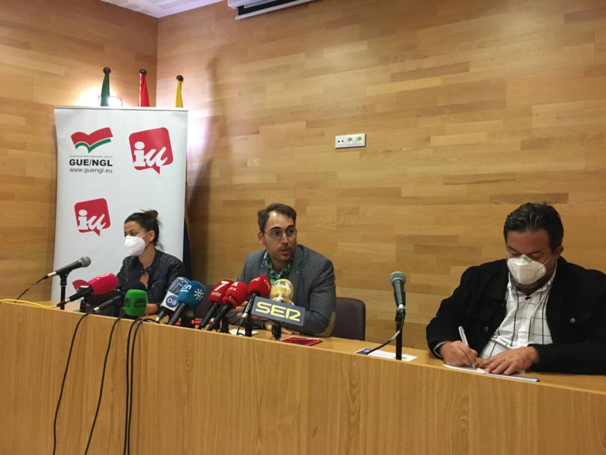 IU apuesta por facilitar "vías seguras" a los migrantes para entrar en la Unión Europea