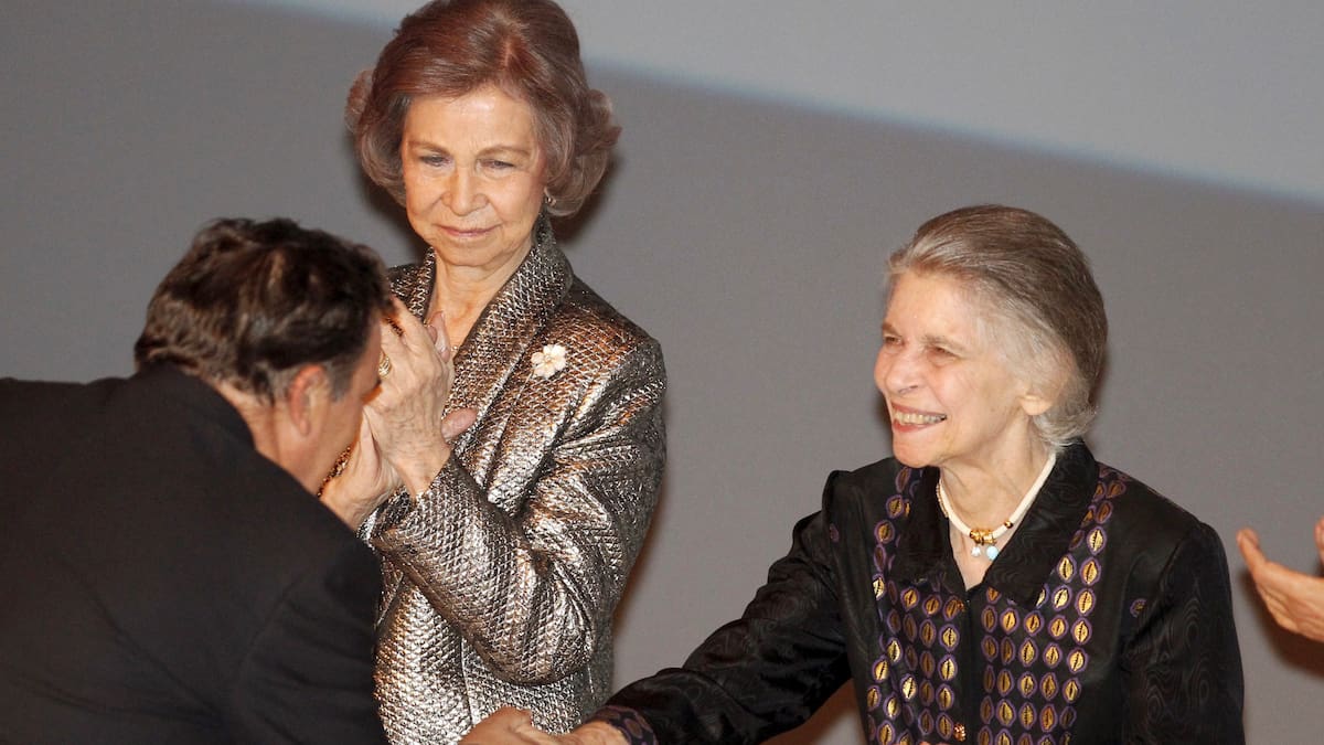 De ser la 'Tía Pecu' a llevar 100 vacas de Cantabria a la India: María Manjavacas desgrana la "peculiar" vida de la princesa Irene de Grecia