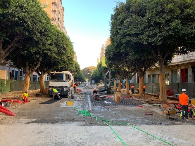 Las obras del Paseo de Almería llegan este martes a toda la arteria.