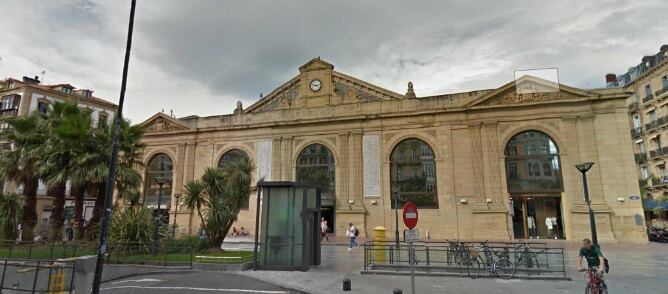 Centro Comercial la Bretxa