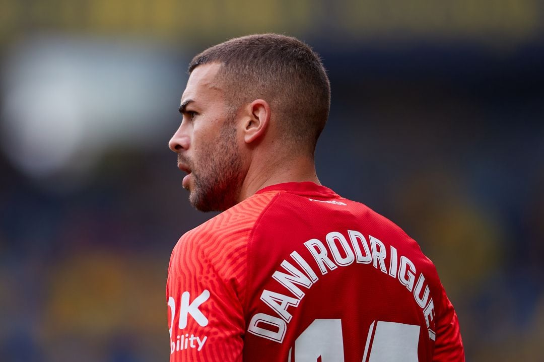 Dani Rodríguez durante el partido ante el Cádiz