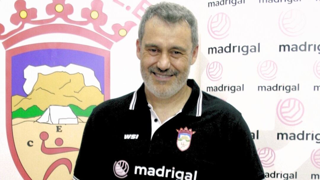 José Miguel Cantos preparará a los porteros del Bm. Elda - C.E.E.