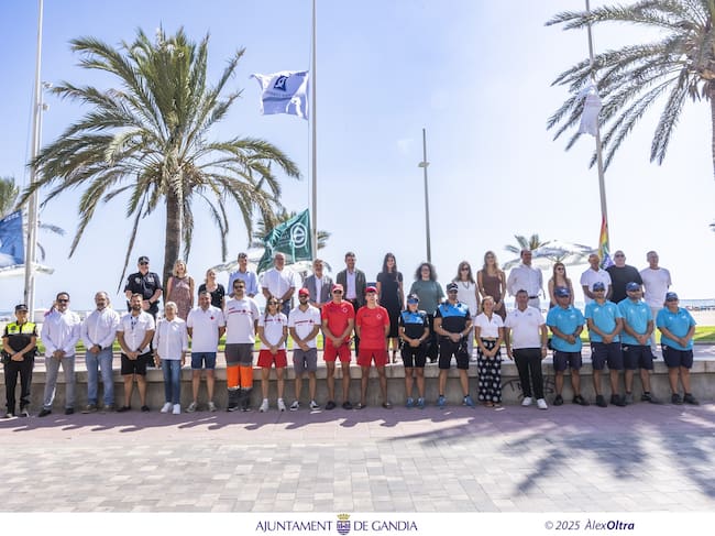 La excelencia de la playa de Gandia, implica diversos sectores