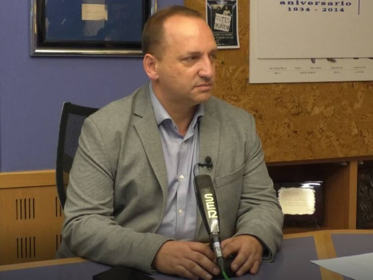 El candidato de Podemos a la Generalitat inicia su ruta por la Comunitat en Elche