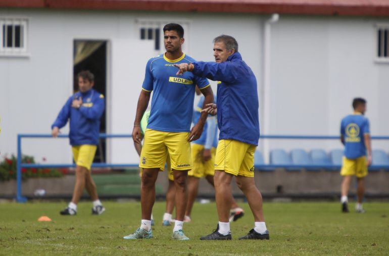 27/11/14 FUTBOL SEGUNDA DIVISION A ENTRENAMIENTO UD LAS PALMAS
PACO HERERA y aythami