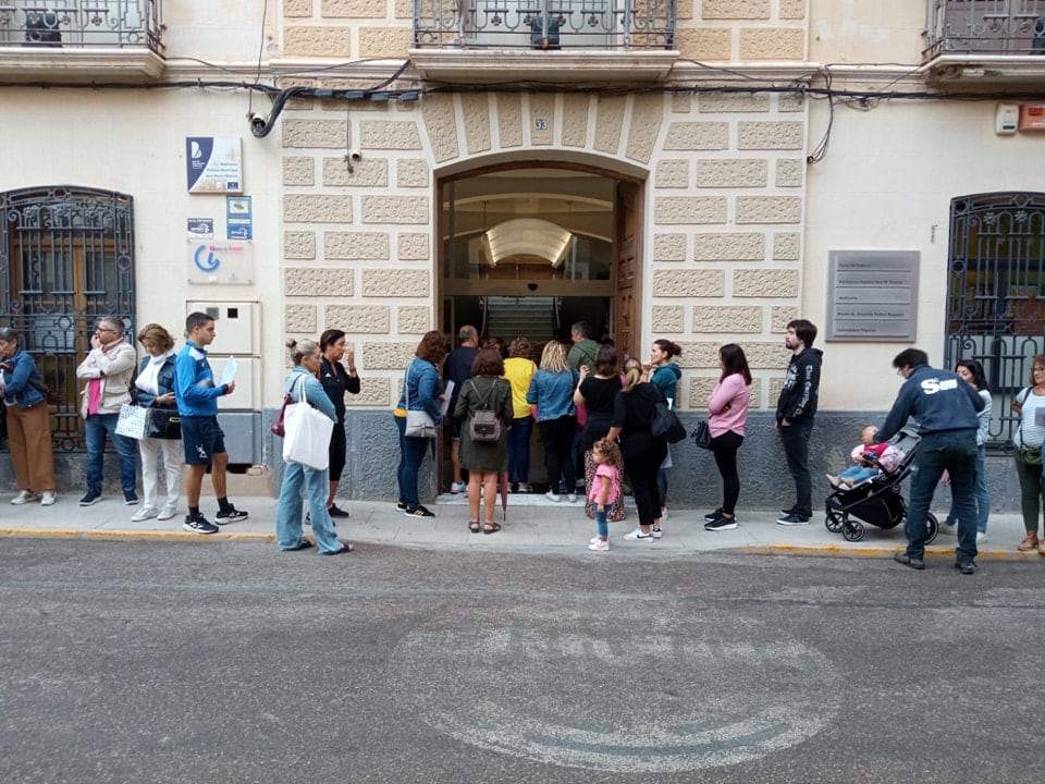 Exterior de la biblioteca