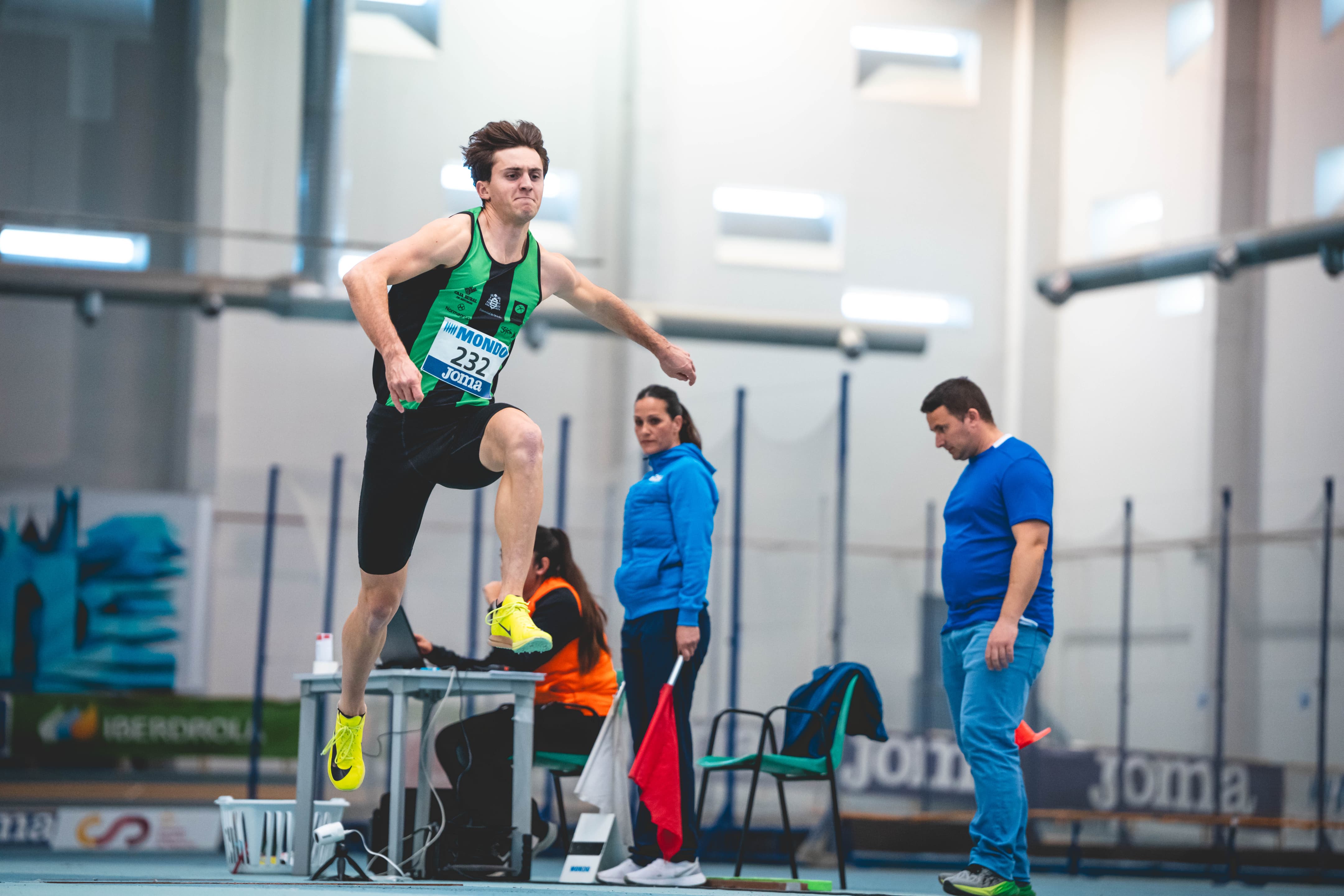 El saltador menorquí Nico Vila va fer un concurs molt regular que el va deixar a 30 centímetres del pòdium.