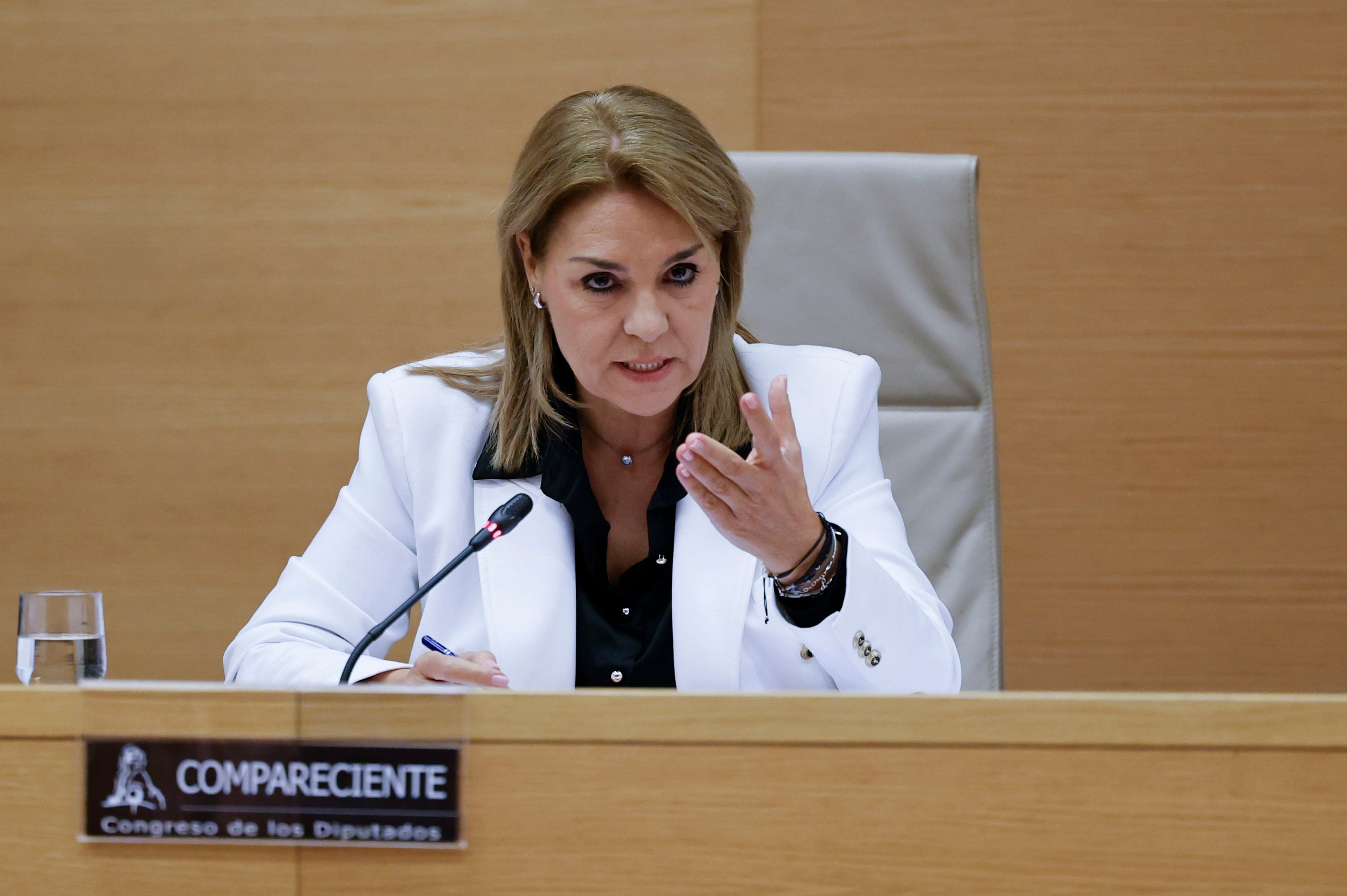 MADRID, 24/11/2025.- La vicepresidenta de la Generalitat valenciana, Susana Camarero, comparece ante la comisión de investigación el Congreso sobre la dana en Valencia este lunes, una semana después de que compareciera ante este mismo órgano el presidente en funciones de la Generalitat, Carlos Mazón. EFE/ Mariscal