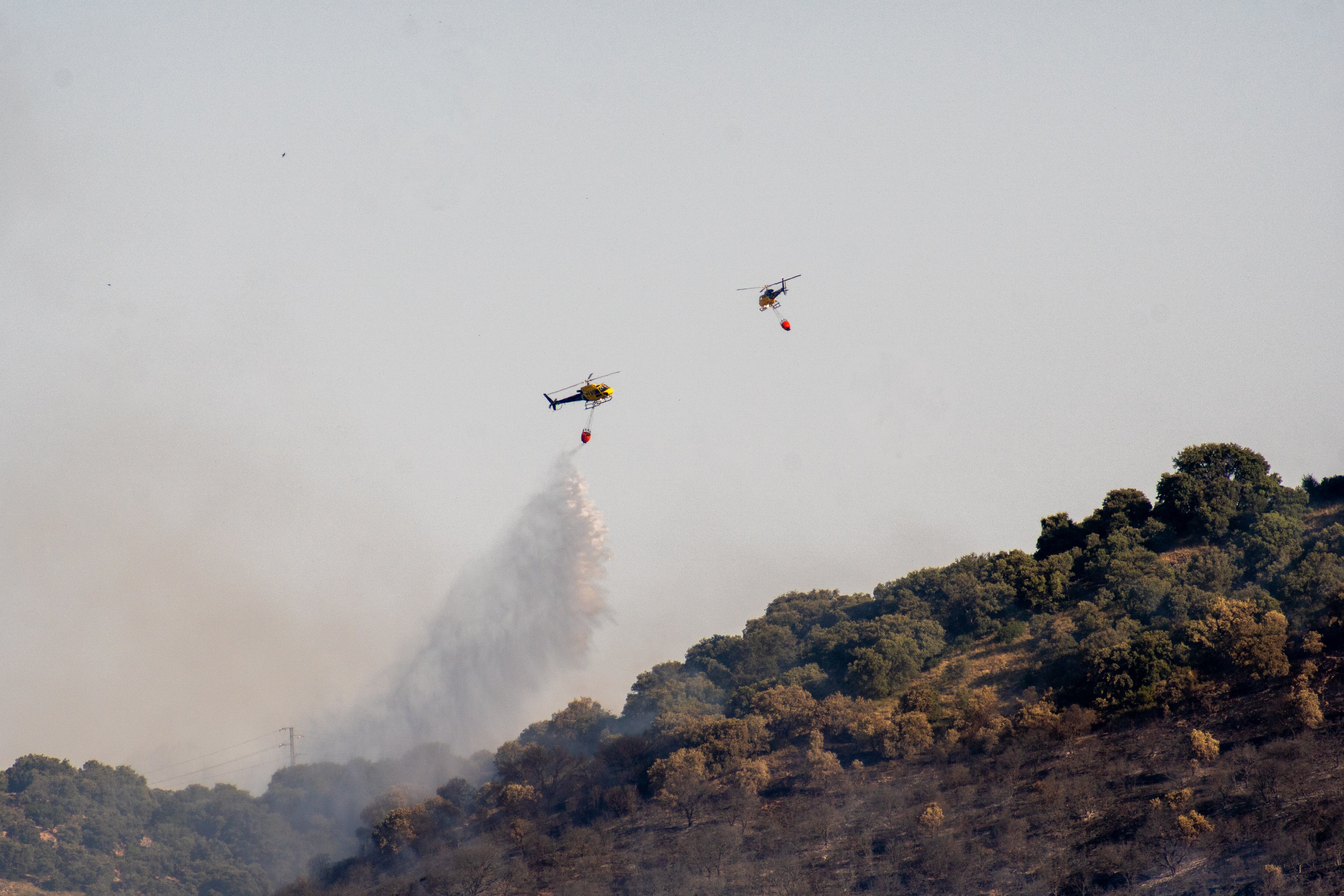 Dos helicópteros actuando/Foto cedida por Gonzalo Martínez