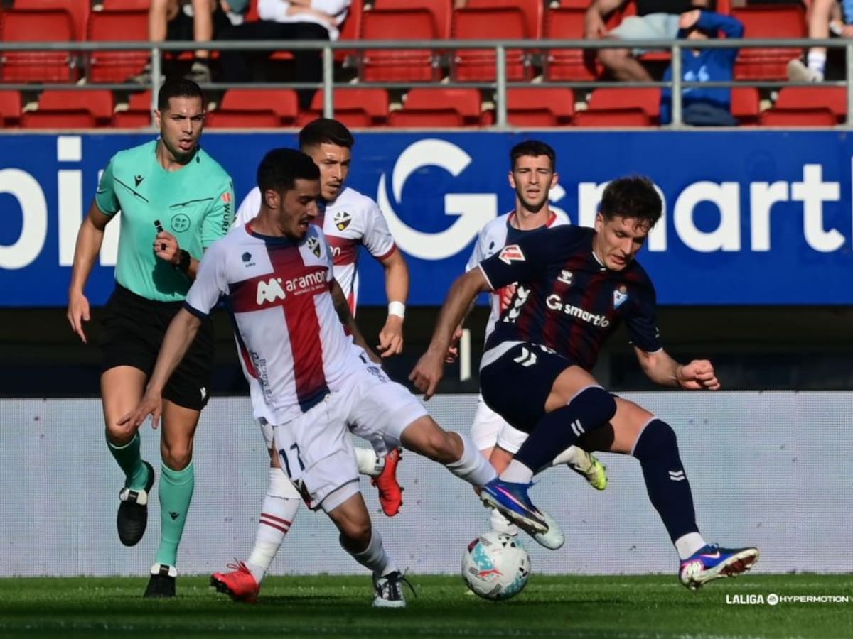 La SD Huesca tropieza en la misma piedra en Éibar (2-1) y desaprovecha una gran ocasión
