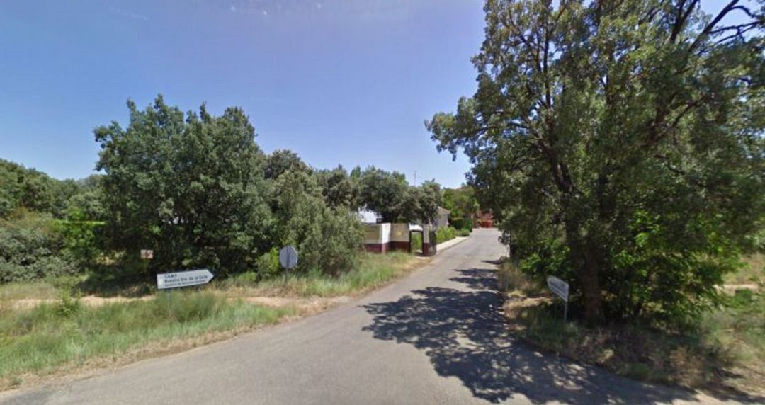 Acceso al Centro de Atención a Personas con Discapacidad Nuestra Señora de la Calle de Palencia