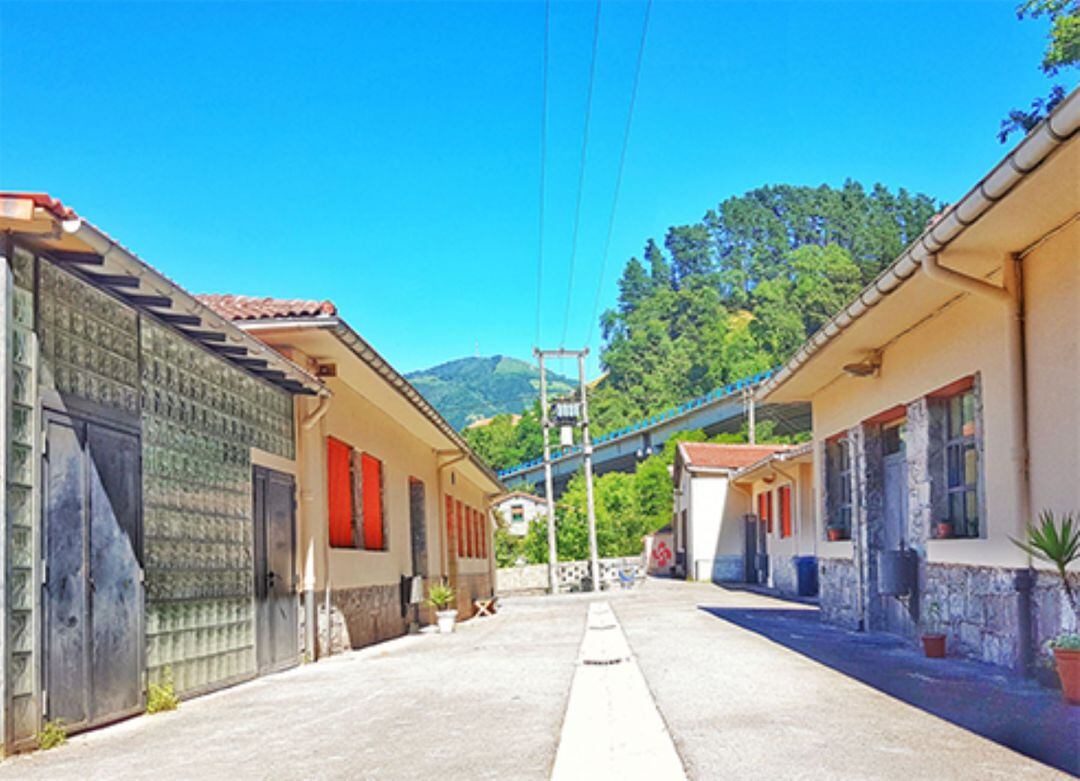 Imagen exterior de las instalaciones del Instituto Municipal de Formación Profesional Básica de Eibar