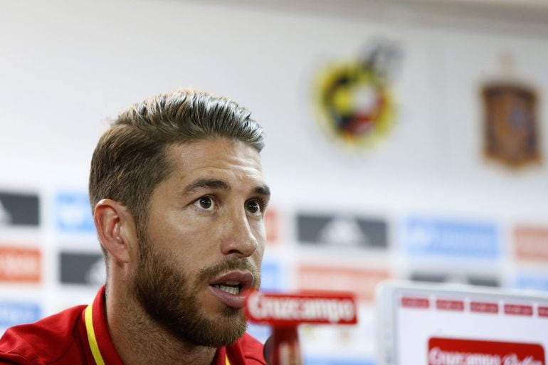 Sergio Ramos, durante la rueda de prensa hoy, en Alicante