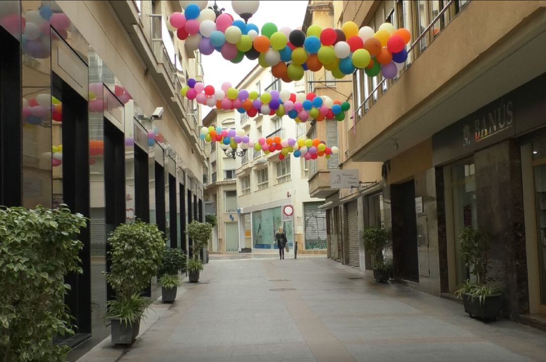 Decoración en la Calle Salvador con motivo del día de San Valentín