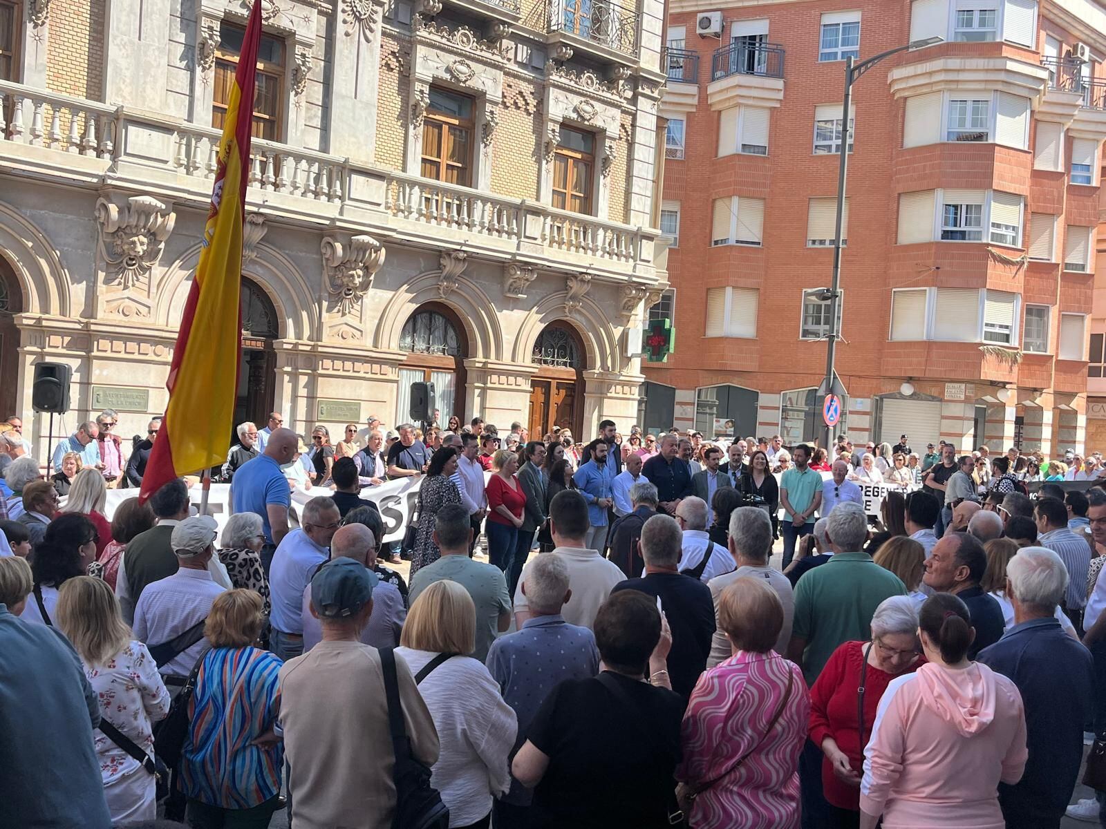 La Unión se moviliza para decir &quot;No al sellado de la bahía de Portmán&quot;