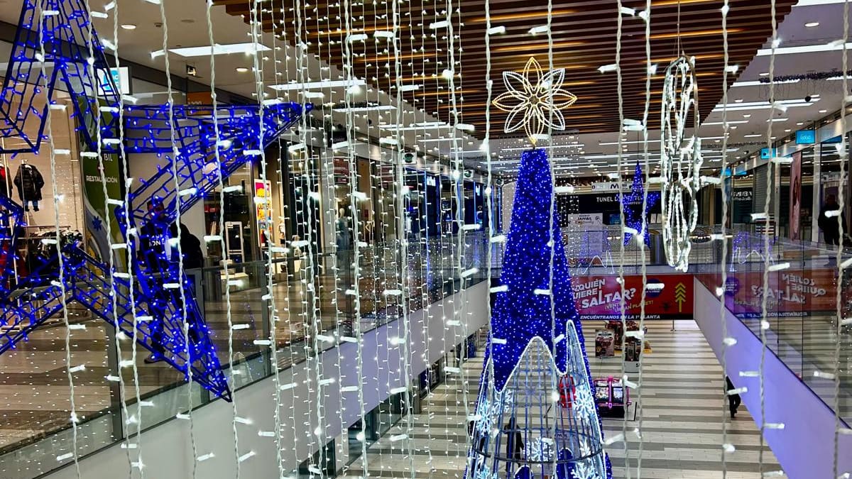 Entrevistamos a Laura Sánchez, Directora de Martketing, y a Sandra Domínguez, Socialmedia Manager, de Sambil Outlet