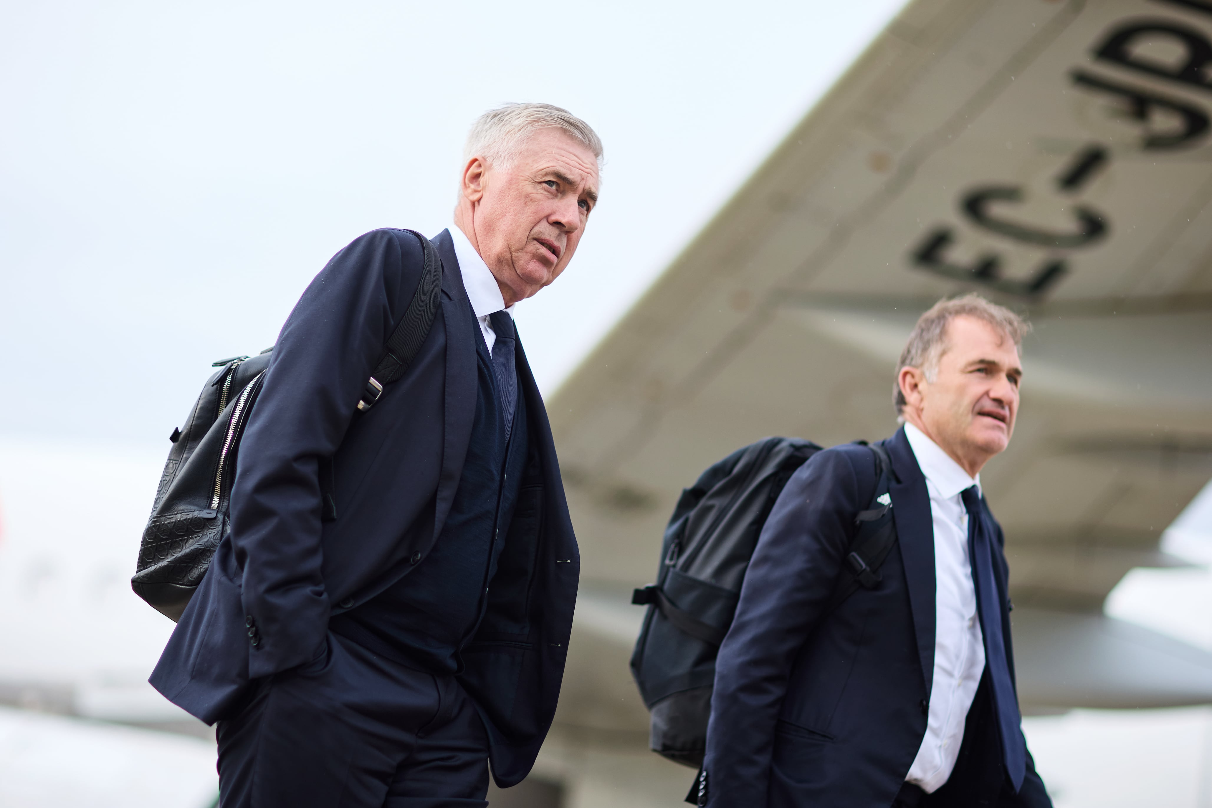 Carlo Ancelotti llega a Londres para la final de la Champions