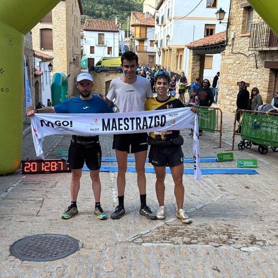 Álvaro Osanz, en el centro, se proclamó campeón de Aragón