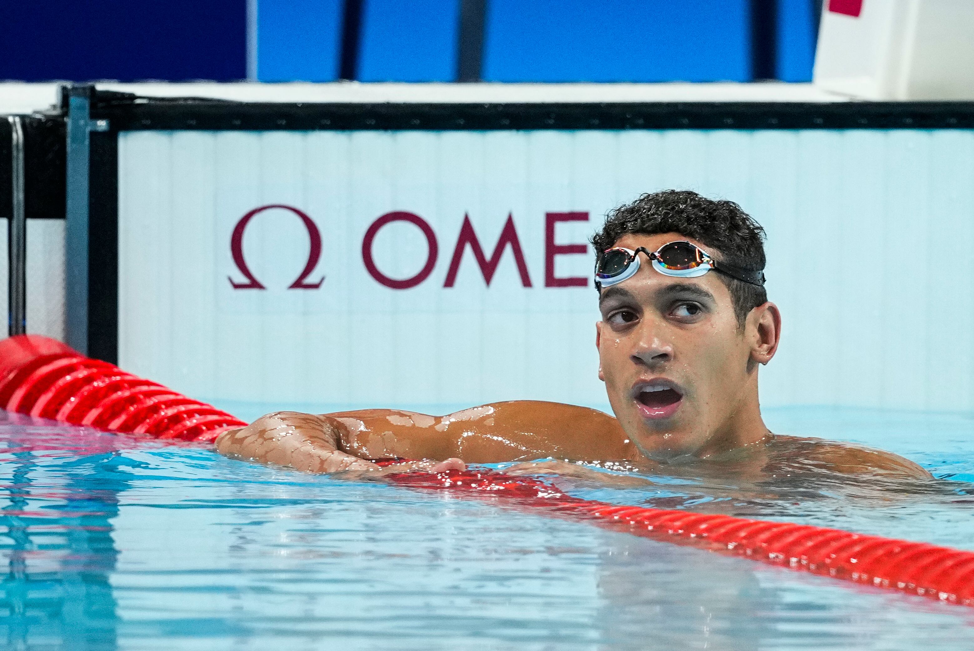 Hugo González, tras la final del 200m espalda en París 2024