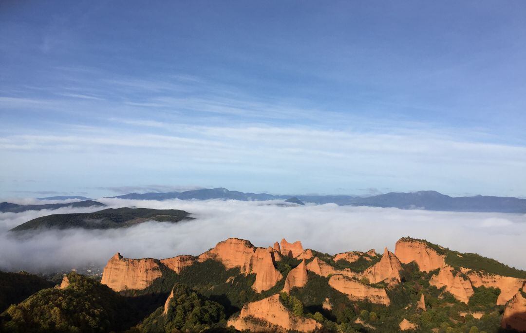 Las Médulas, entre la niebla