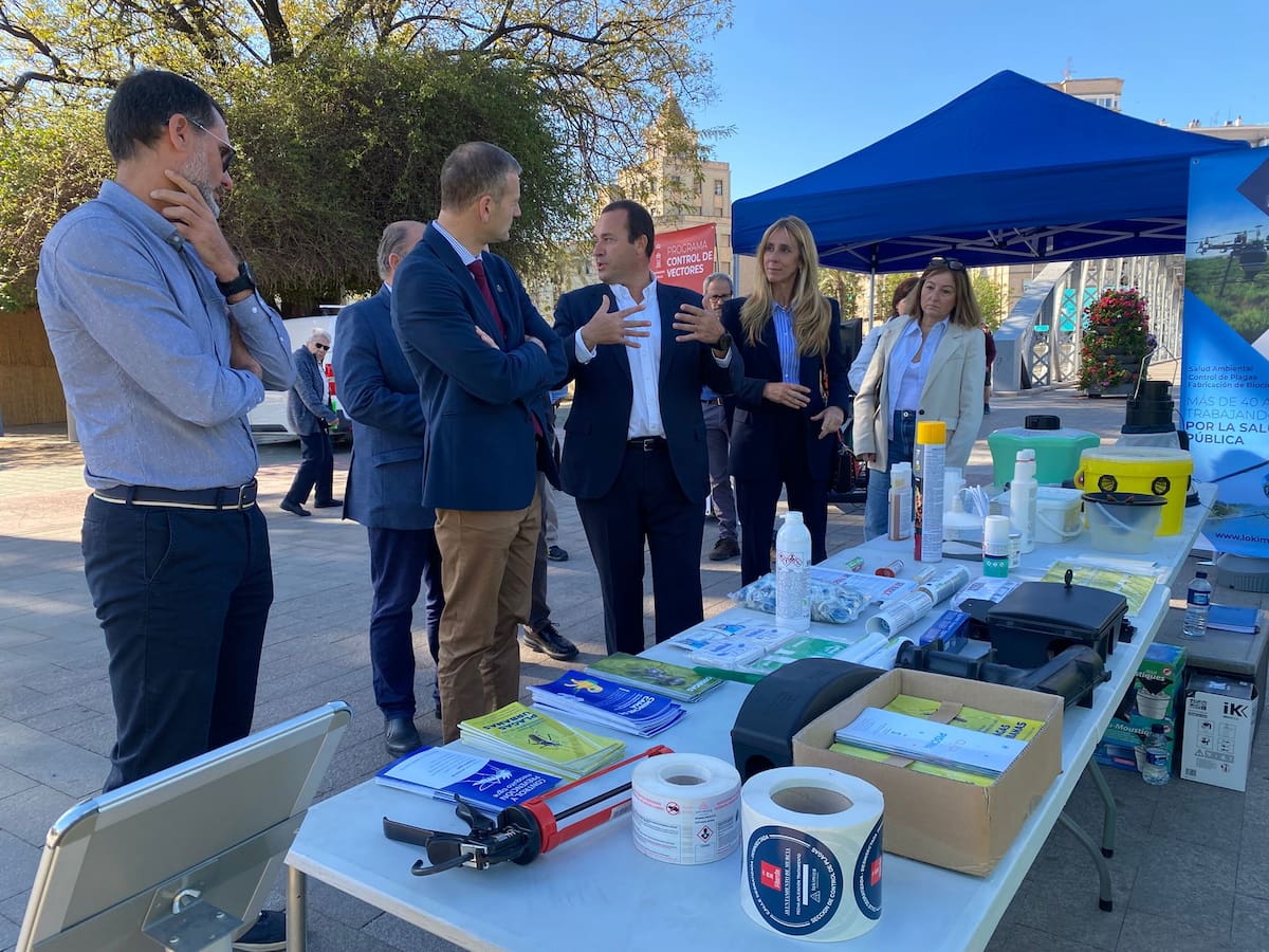 Arranca la campaña contra el mosquito y el mosquito tigre en Murcia con un dron para grandes superficies