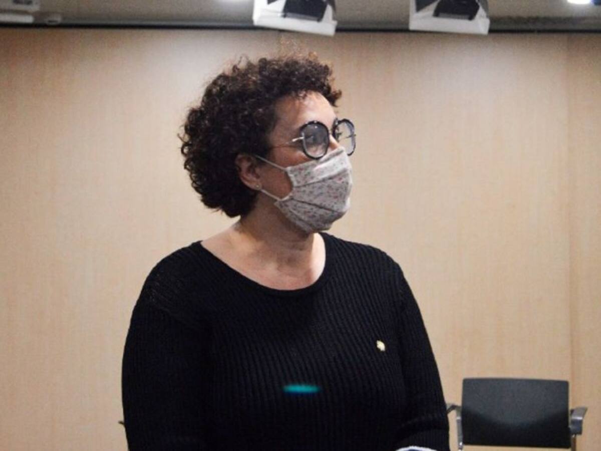 Els organismes públics, parapúblics i subvencionats hauran de ser paritaris en els seus càrrecs i òrgans de decisió