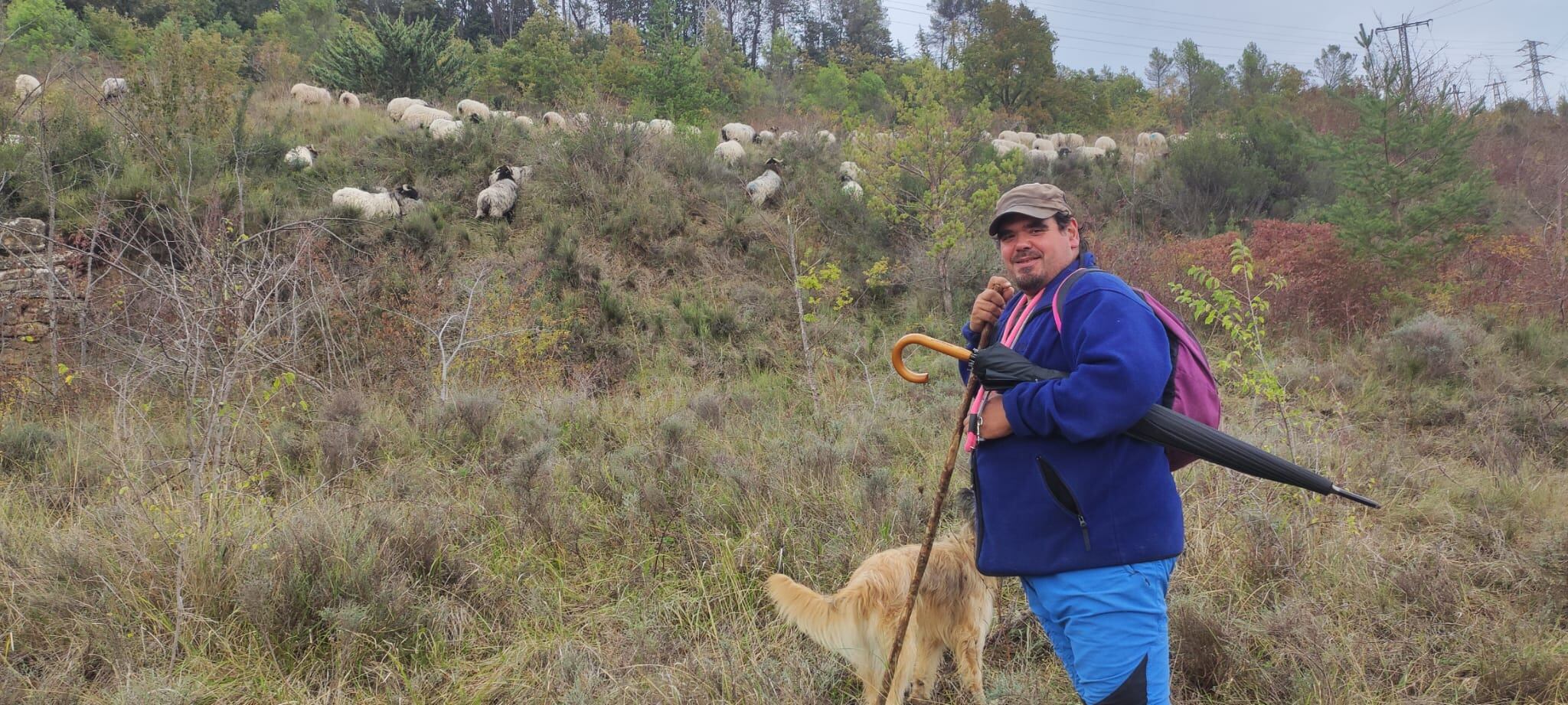 Roberto Urrutia, pastor en el monte Ezkaba (Navarra)