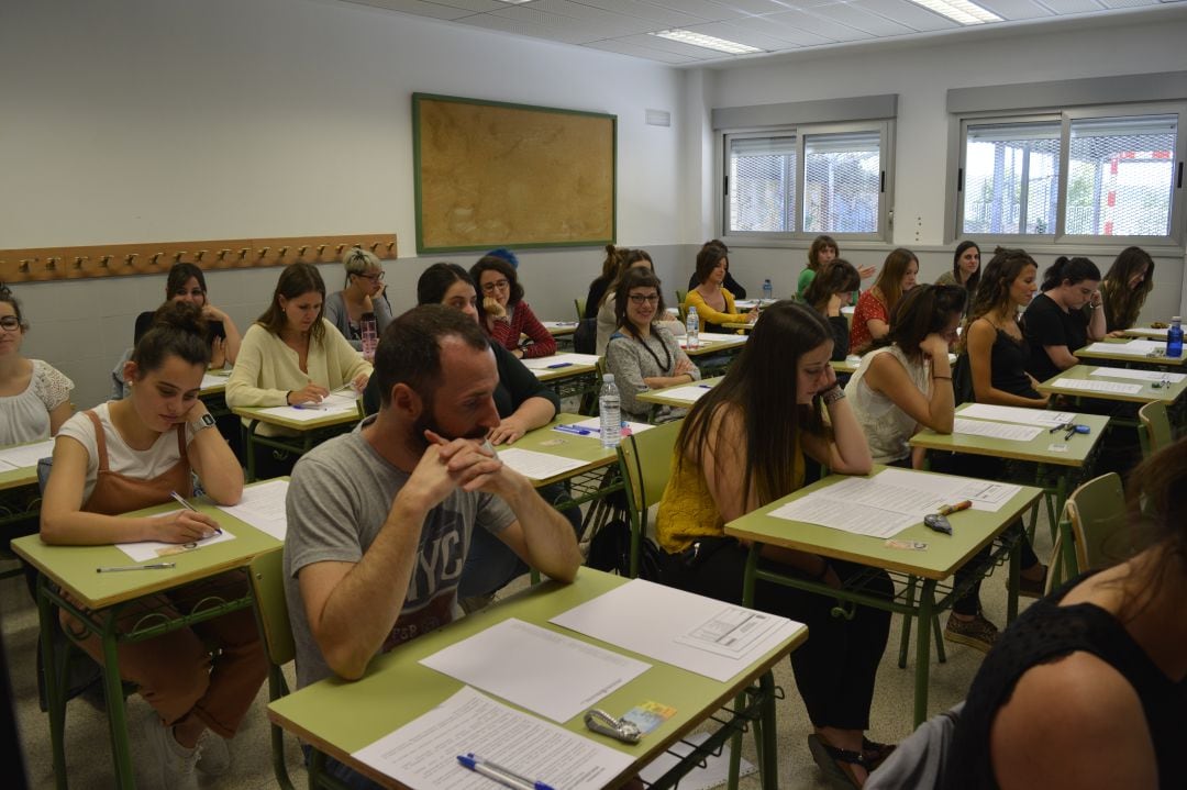 Aspirantes en la prueba escrita de la OPE de maestros, el pasado junio.